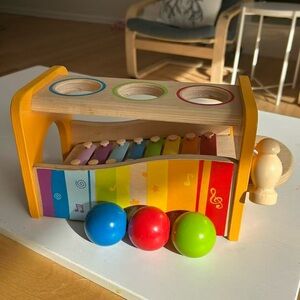 Hape Pound & Tap Bench with Slide Out Xylophone